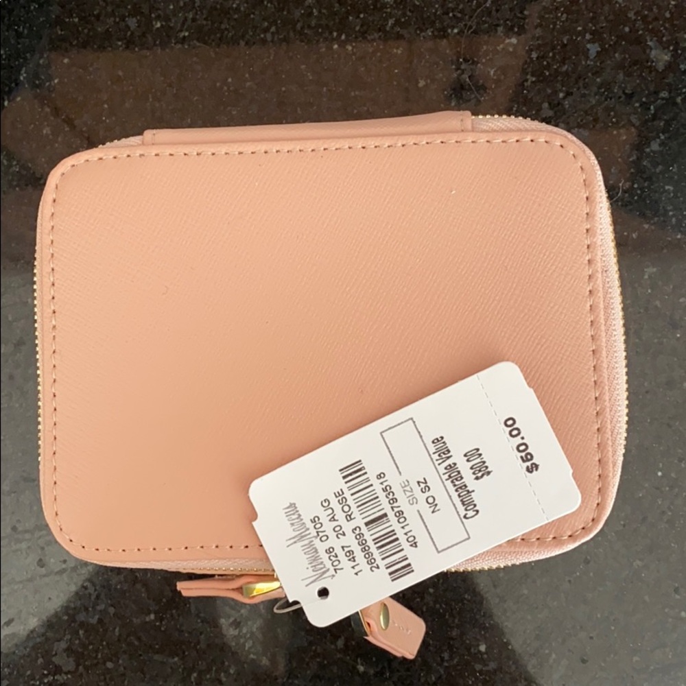 Jewelry travel case